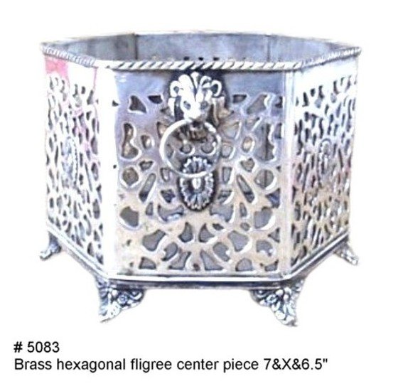 Centerpeice with animal face detail