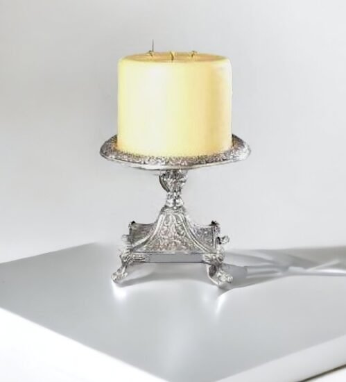 Pillar candlestand 